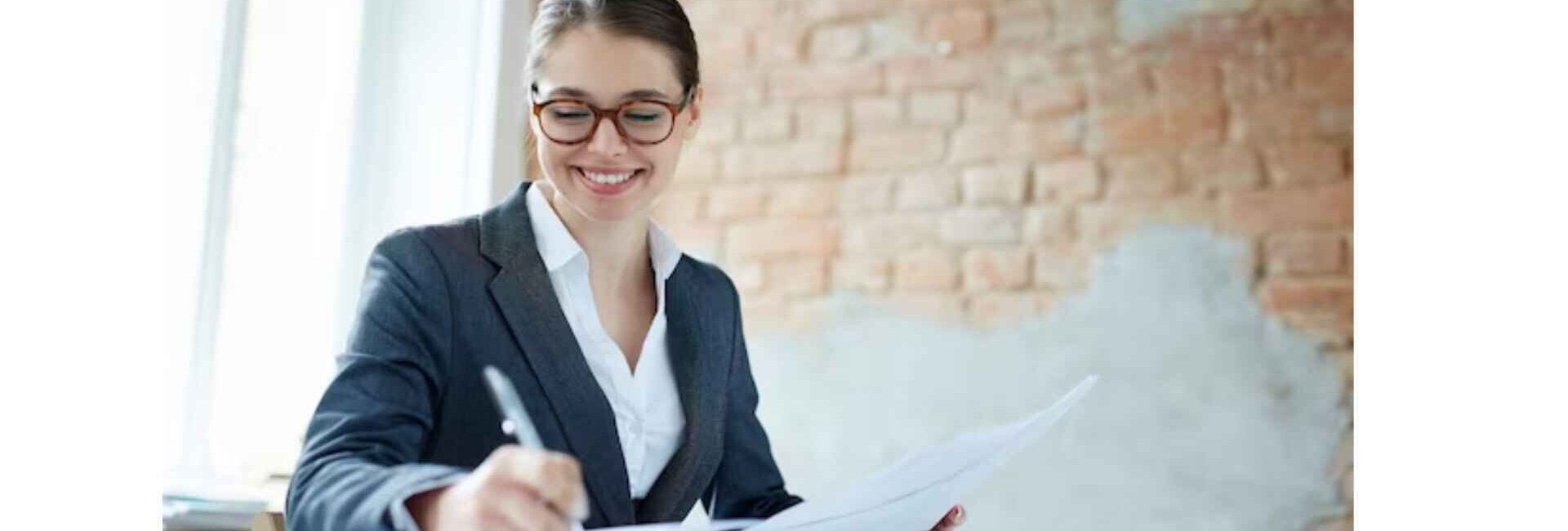 CA Yogita Baweja - Chartered Accountant in Faridabad