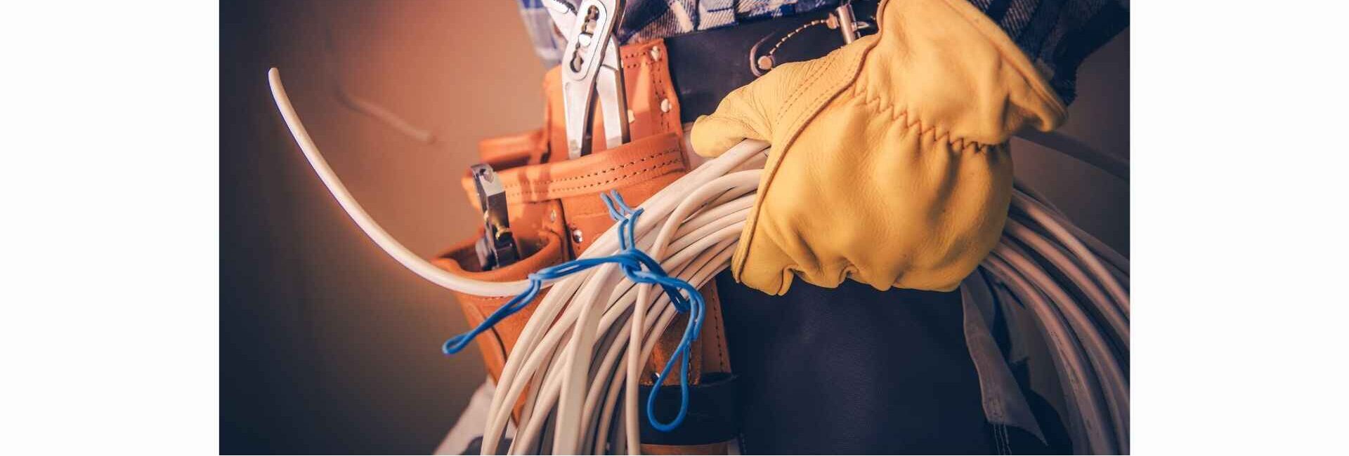 Kuldeep electrician- Electrician in Faridabad