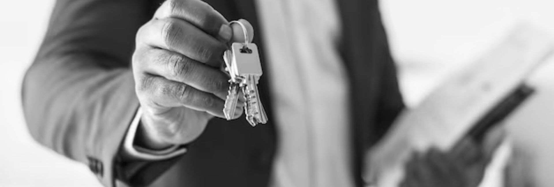 Prathla Property and Motors - Estate Agent Commercial Rental in Faridabad