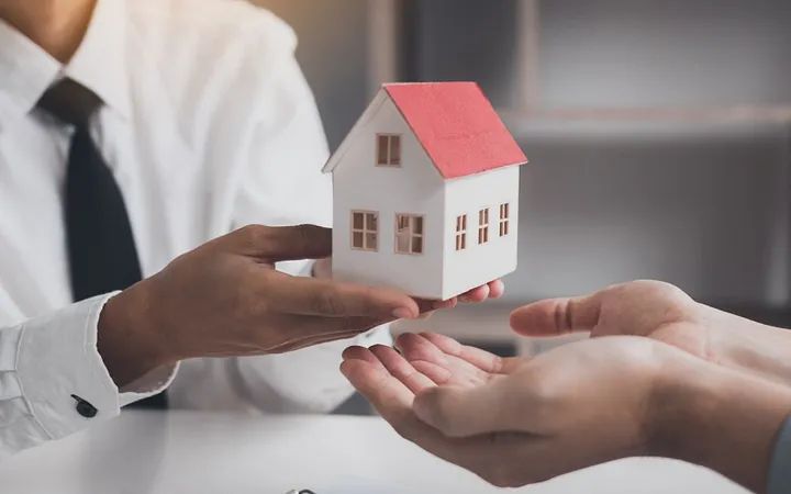 HOUSES FOR SALE IN FARIDABAD