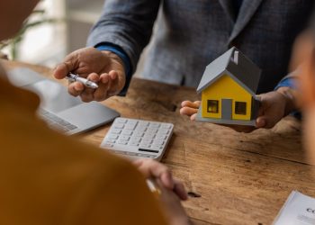 To Let Service in Faridabad