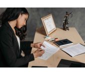 Advocate Praveen Mishra - Best faridabad lawyers